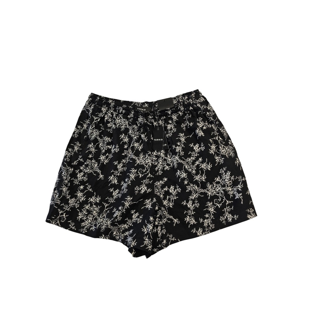 Torrid Classic Toile Deep Black Challis Tie Waist Shorts 43650978 Size 0 L 12